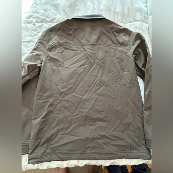 L.L. BEAN Men's All-Terrain Soft-Shell Jacket - Picture 9 of 11